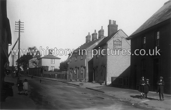 The Rose and Crown, Church Street, Bocking, Essex. c.1920